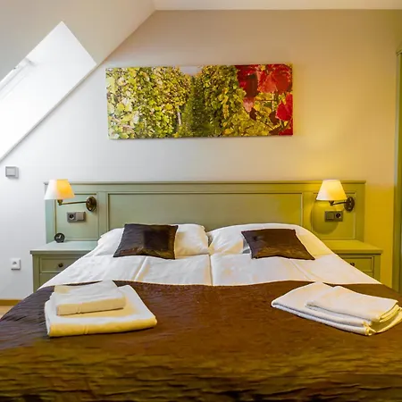 Vinarstvi Perina 클렌트니체