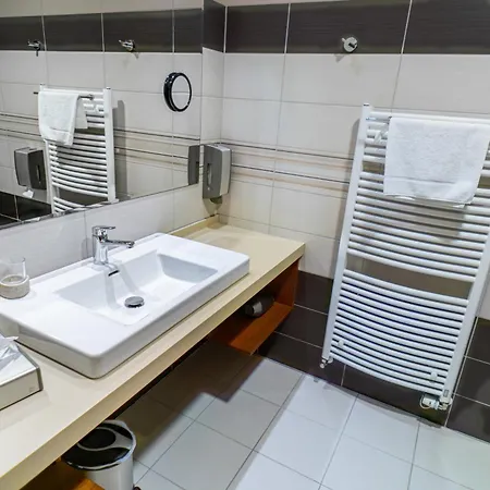 Vinařství Peřina Bed & Breakfast 3*