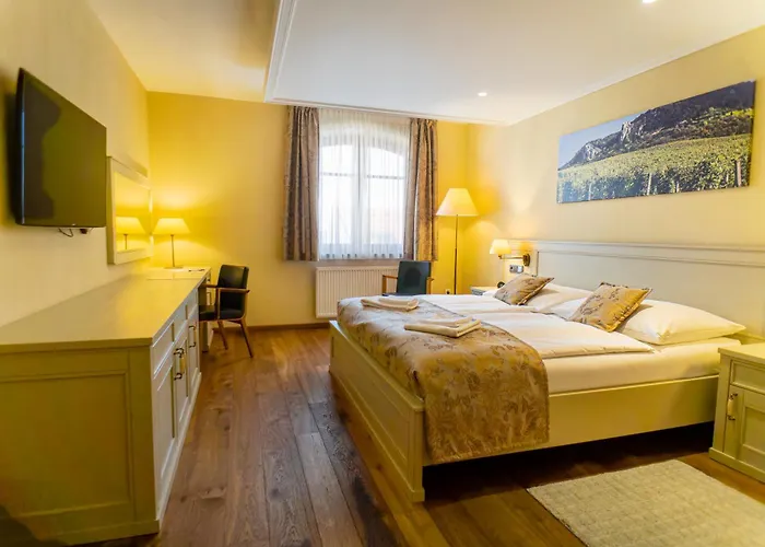 Vinařství Peřina Bed & Breakfast 3*