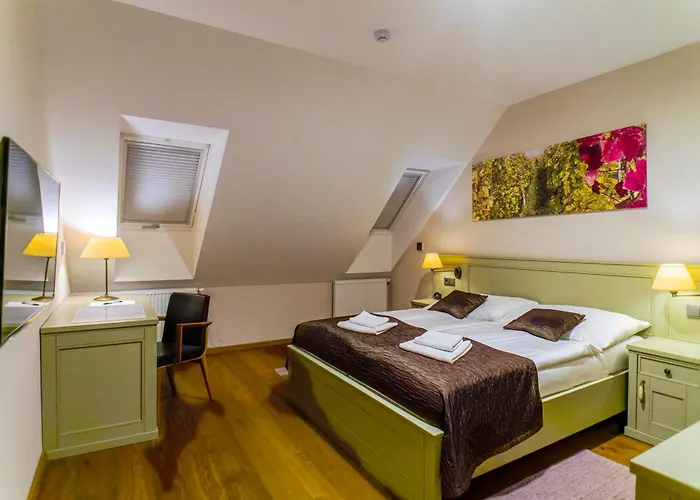 Vinařství Peřina Bed & Breakfast
